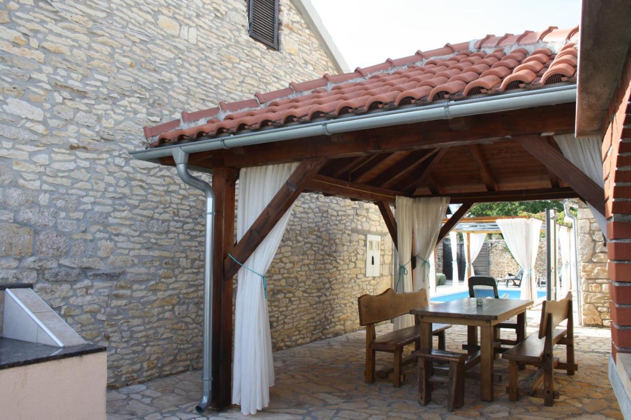 Rural House Gluic Vila Bogatić Exterior foto