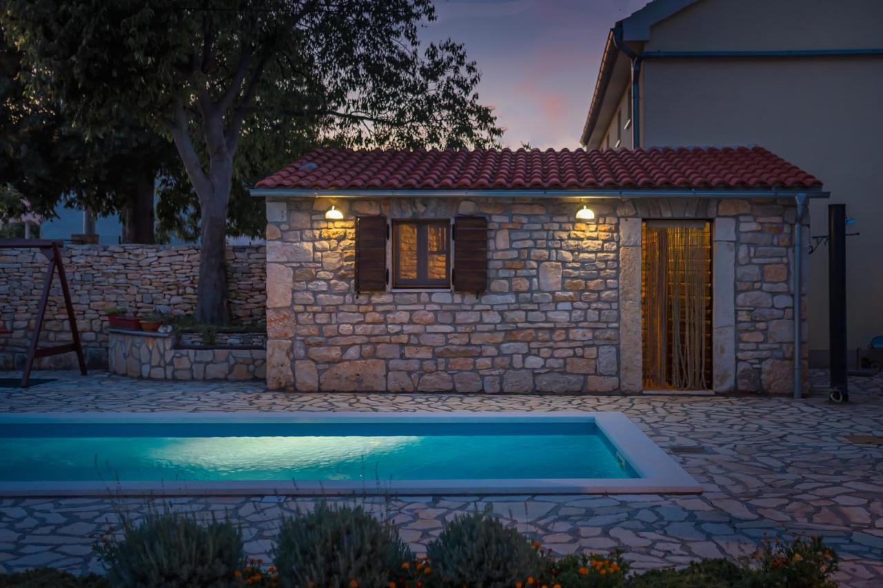 Rural House Gluic Vila Bogatić Exterior foto