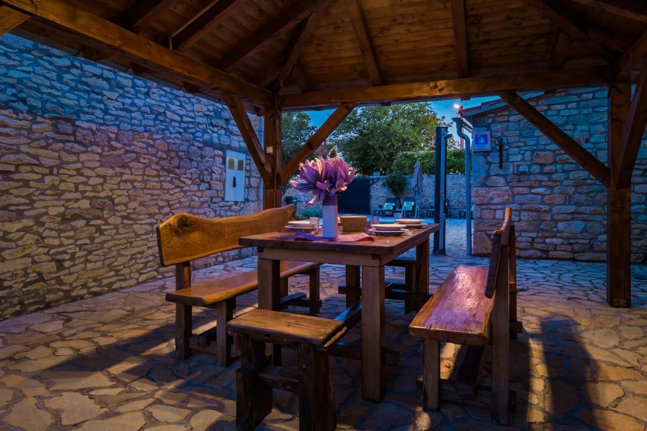 Rural House Gluic Vila Bogatić Exterior foto